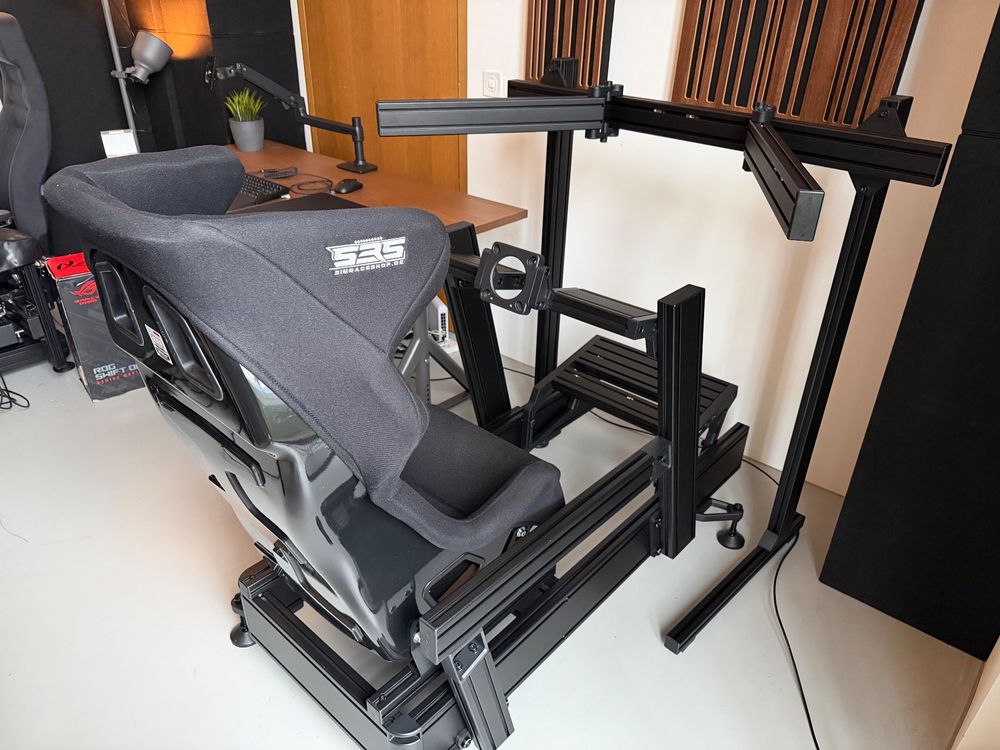 Sim-Lab P1X Pro SimRacing Cockpit Front-Mount + Sitz + Tripl (Gebraucht ...