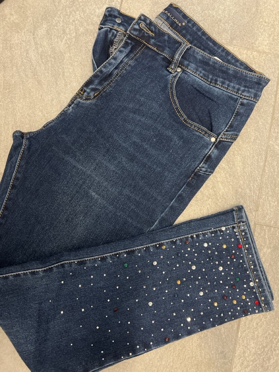 Jeans: NUOVO jeans con strass tg 52 – Nuovo (secondo la descrizione) da Breganzona venduto da Lorcary