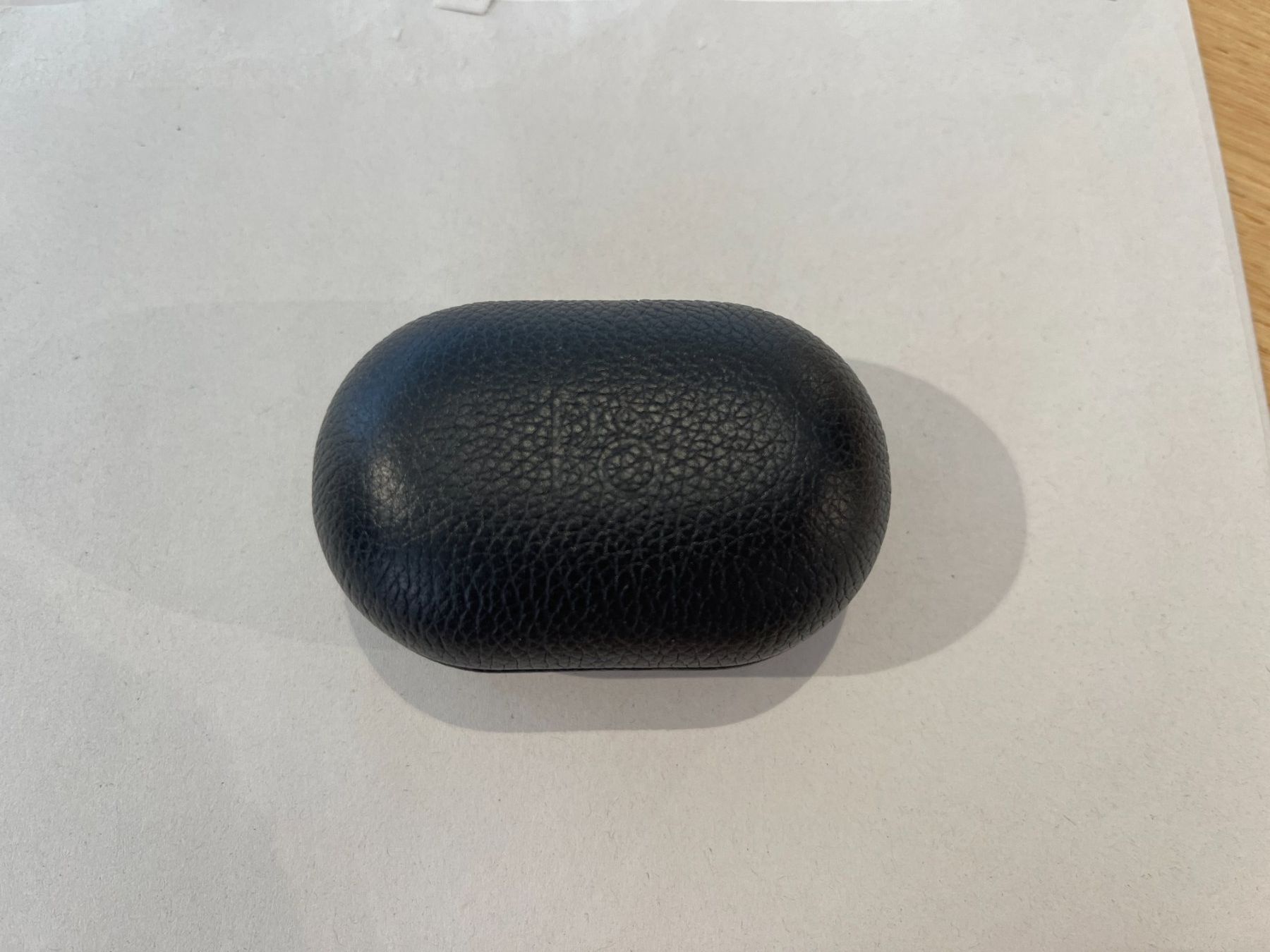Bang & Olufsen Cuffie: Bang & Olufsen E8 3rd Generation ab CHF 1.-- – Difettoso da Rain venduto da Stouni180