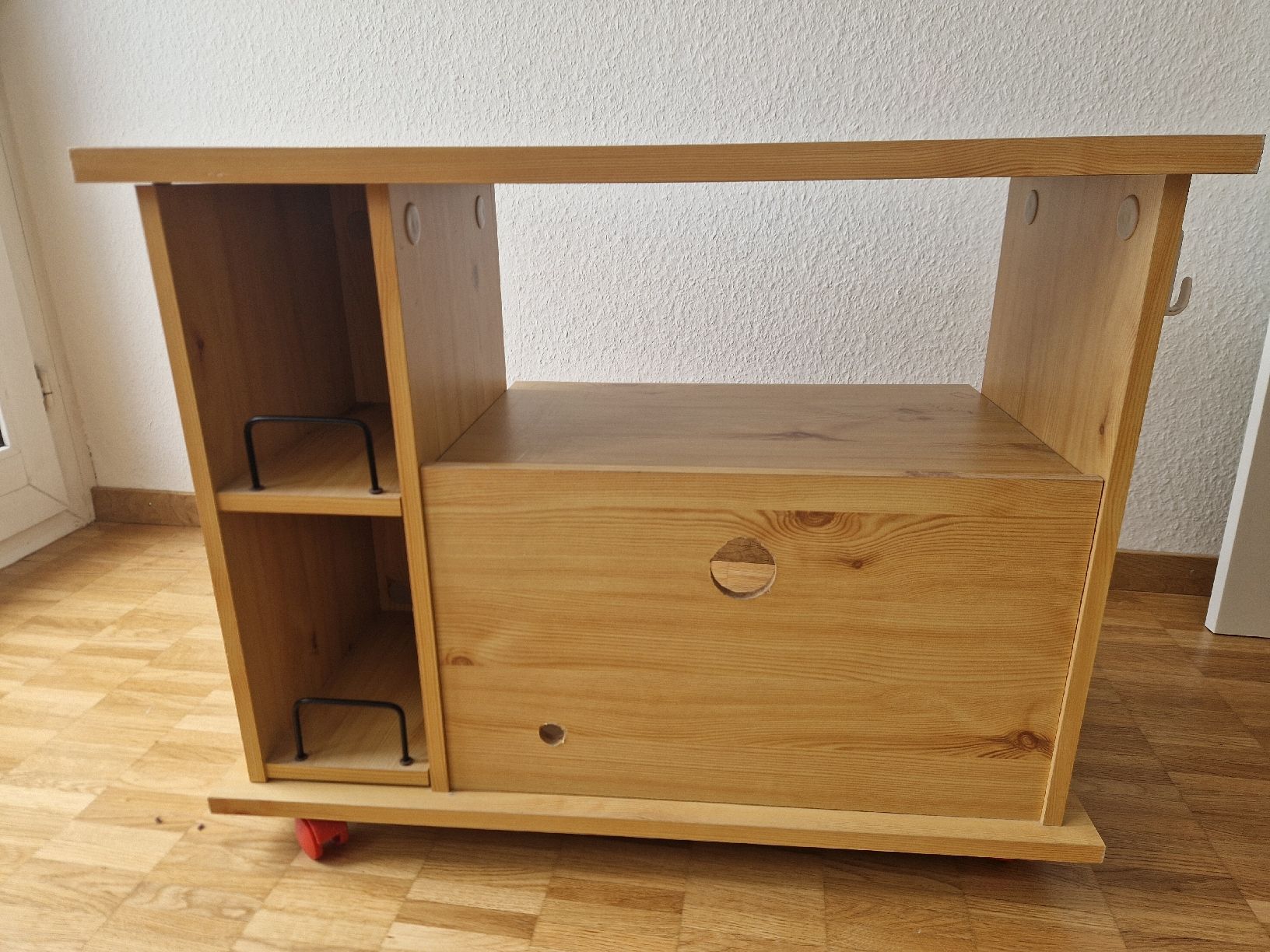Mobili TV: Praktische TV-Kommode oder Beistelltisch – Usato da Wittenbach venduto da laramarighetto 2