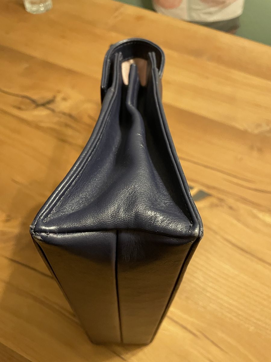 Taschen für Damen: Bradley Handtasche Dunkelblau – Gebraucht aus Zürich von MW176 4