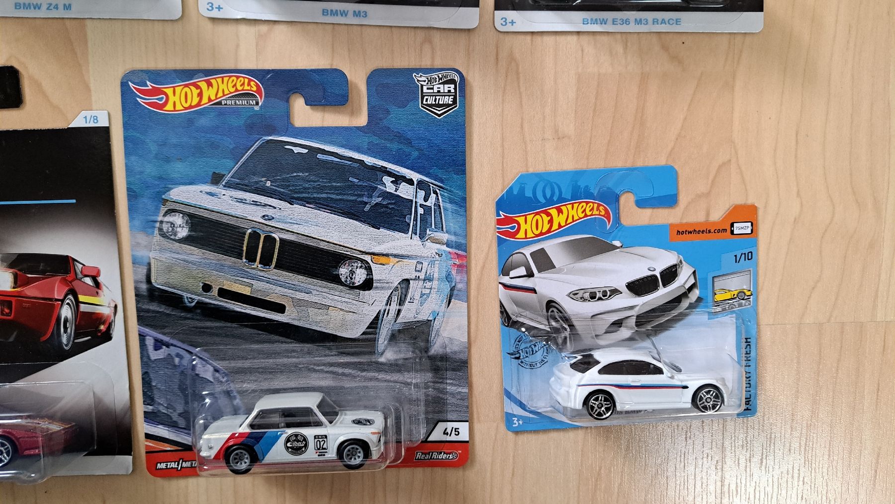 Hot Wheels Modellautos: Hot Wheels BMW Modellautos Sammlung 8 Stk. – Neu und originalverpackt aus Boll von  2