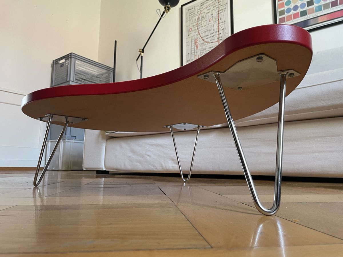 Tables: Salon Tisch - Red Side Table Metal Legs – D'occasion à Zürich par woqqy 4