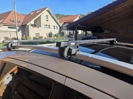 Barres de toit Thule pour rails longitudinaux noir