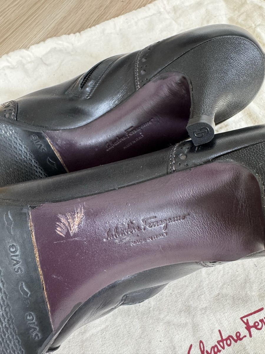 Salvatore Ferragamo Chaussures femmes: Stiefeletten von Ferragamo, Grösse 39,5 – D'occasion à Killwangen par was.sharp 5