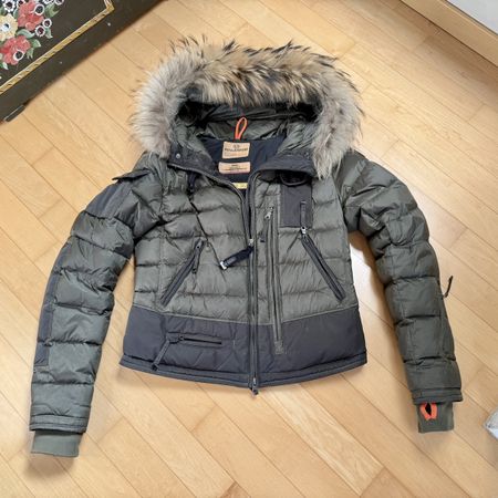 Parajumpers Winterjacke, Gr. M, Top Zustand, Olive-grau