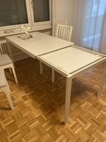 Esszimmertisch(ausziehbar) & 4 Stühle fast NEU!!