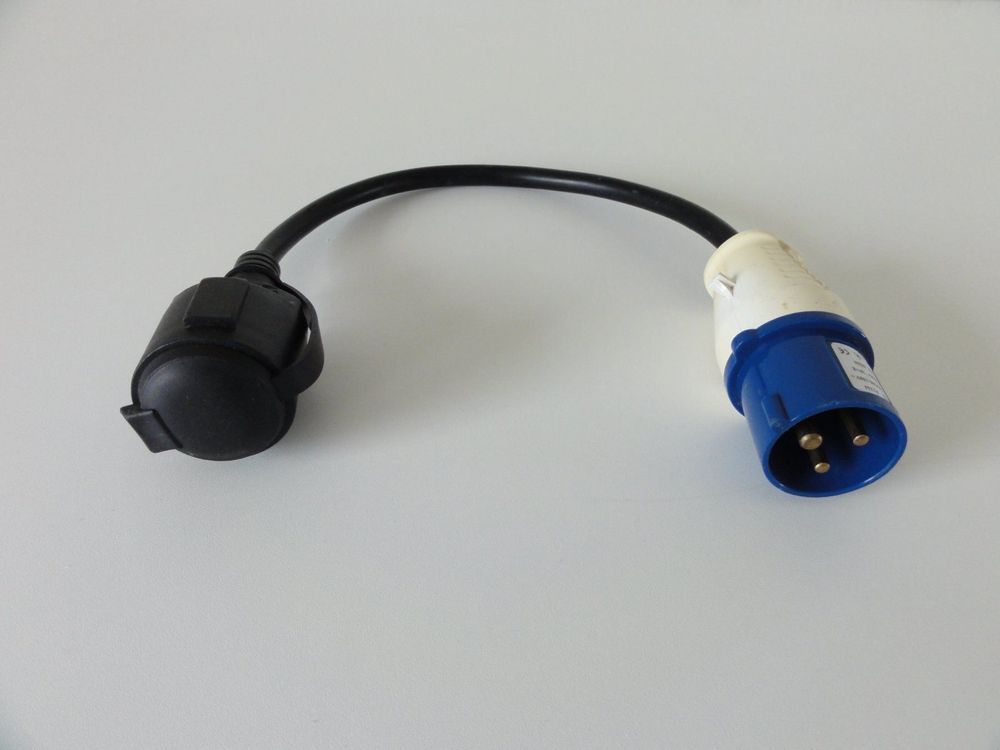 Stecker: Elektro Stecker – Gebraucht aus Schenkon von Movieplanet