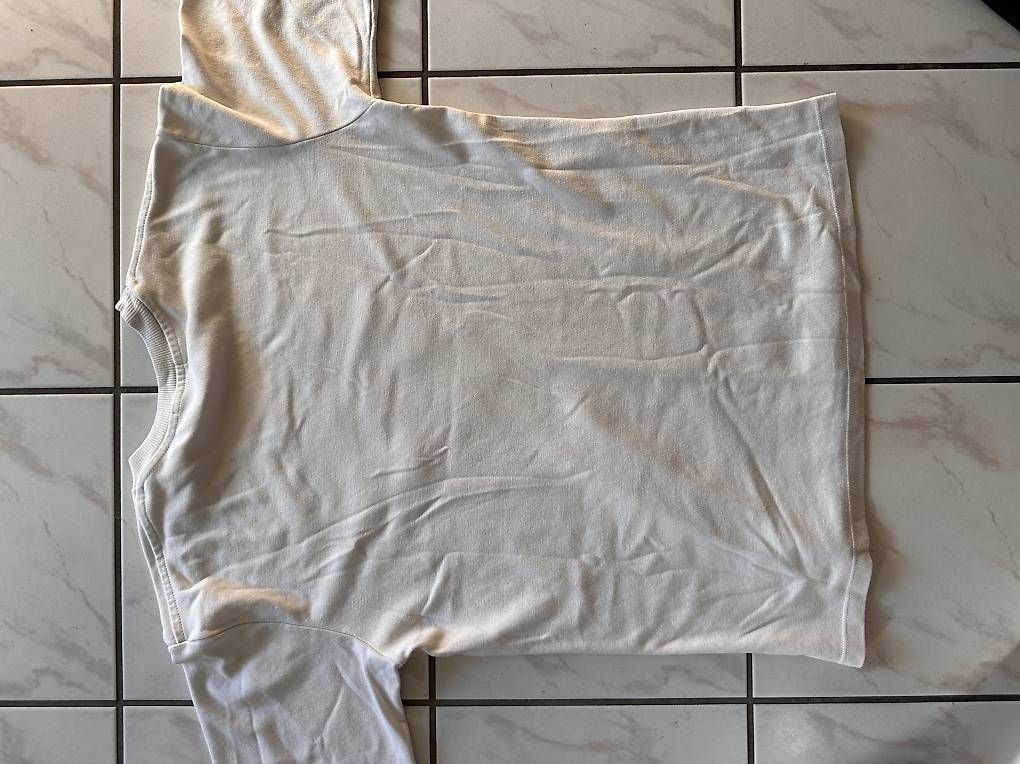 T-shirt: Travis Scott T-Shirt Grösse M – Usato da Widnau venduto da dom_d8nm 1
