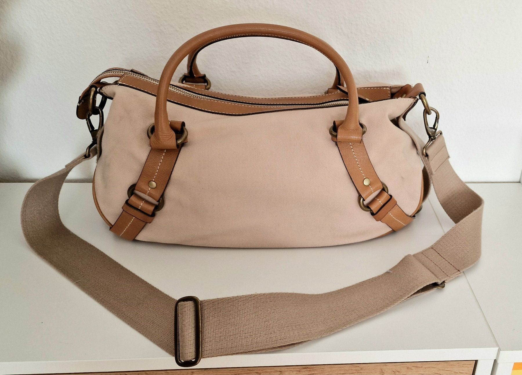 Burberry Altro in  Abbigliamento & Accessori: Original Burberry Umhängetasche – Nuovo (secondo la descrizione) da Nänikon venduto da Ticino555