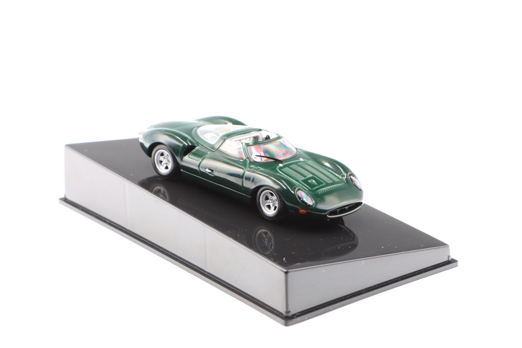 Jaguar Modellini d'auto: Jaguar XJ 13 1966 1:43 AutoArt – Nuovo e nell'imballaggio originale da Bühl b.Aarberg venduto da modelldiecast 9