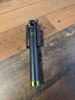 Selfie Stick / Stativ mit Kabelauslöser