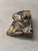 Rauchquarz mit Rutil + Hämatit ca5x5x5cm ca90g