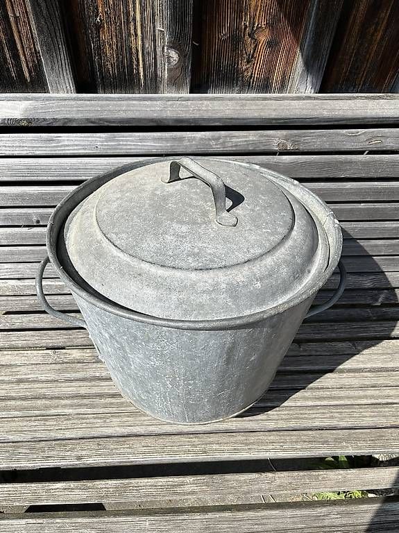 Vasi & Recipienti: Blumenvase – Usato da Ganterschwil venduto da rusus96 1