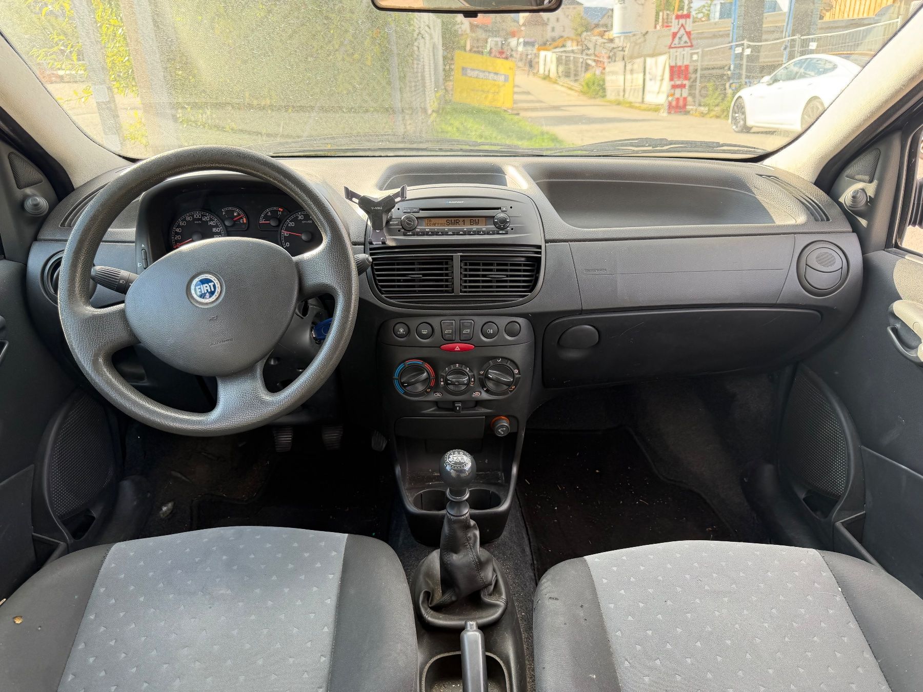Fiat Autos: Fiat Punto 1.2 8V – Gebraucht aus Lausen von WMDM 4