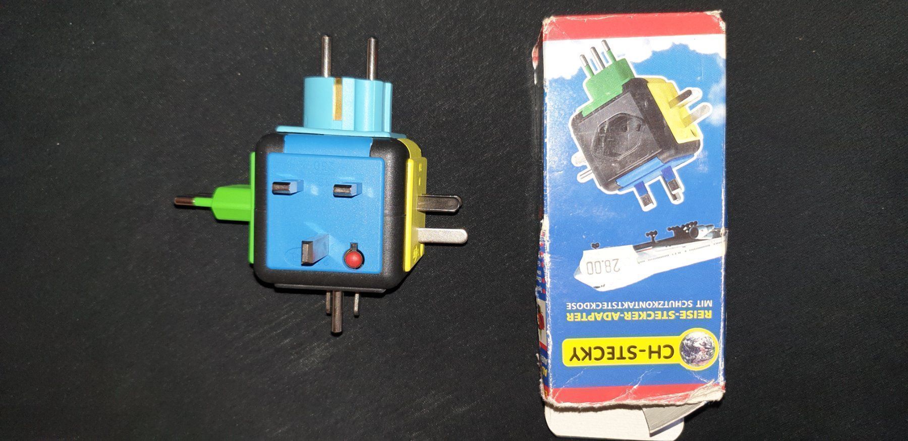 Spine: Reise Stecker Adapter – Usato da Gwatt (Thun) venduto da Letzte-Chance-III 2