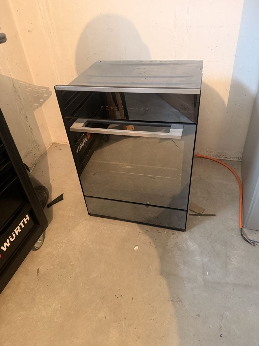 Electrolux Küchengeräte: Backofen Electrolux EB7GL4XCN CH 55 – Gebraucht aus Rebstein von DerRheintaler