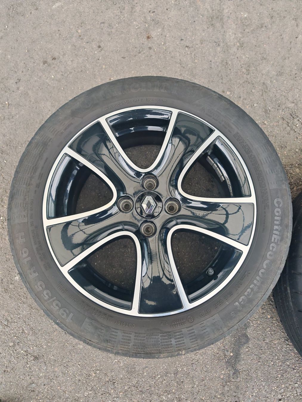 Renault Pneumatici & Ruote complete: Renault Räder 6.5x16 – Usato da Richenthal venduto da maenggi16 3