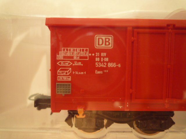 Roco Modellini di ferrovie: NEU - ROCO 75859 DB Offener Güterwagen Eaos – Nuovo e nell'imballaggio originale da Chevenez venduto da Railpassion 2
