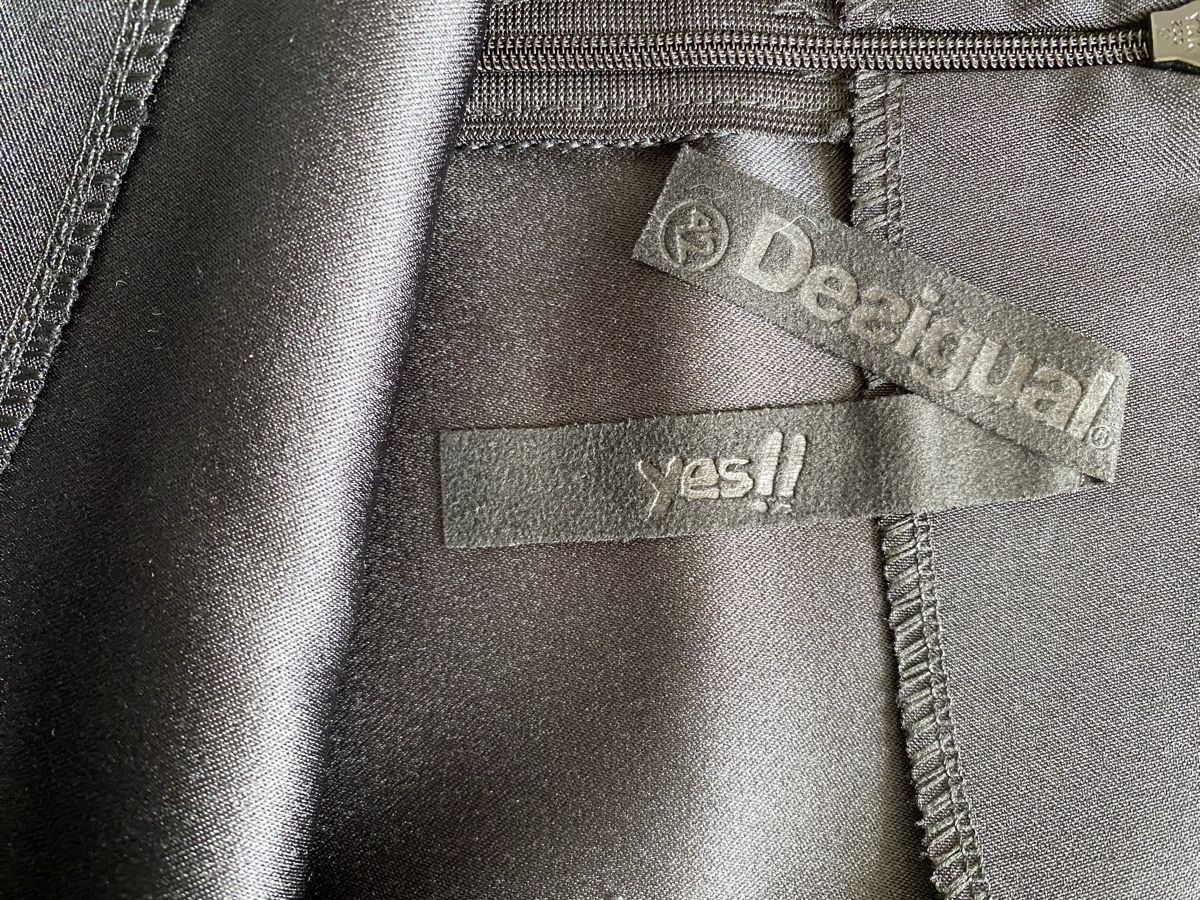 Desigual Gonne: Jupe Desigual – Nuovo (secondo la descrizione) da Chézard-St-Martin venduto da monster2525 1