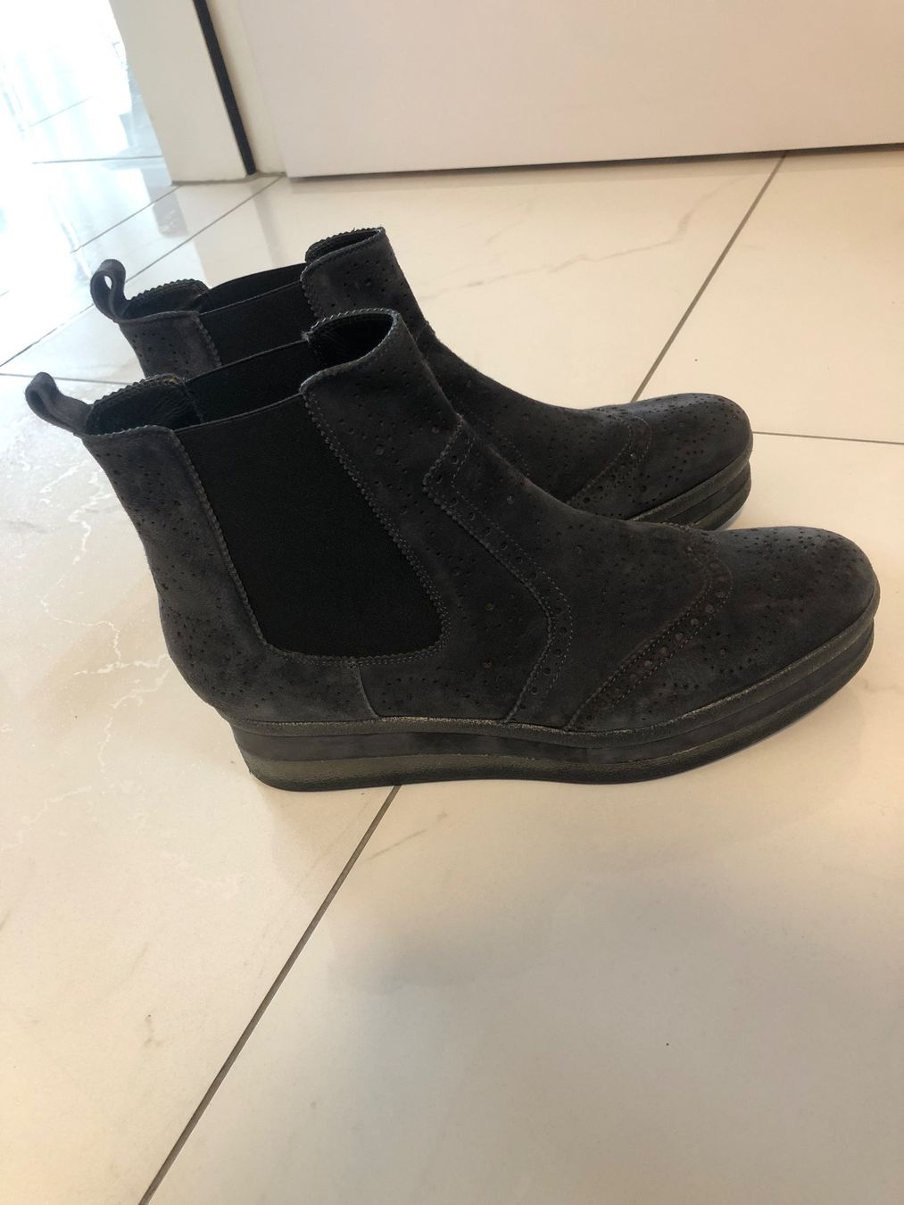 Scarpe da donna: Plateau-Stiefelette in Grösse 42 – Usato da Zizers venduto da sarah_1987 1