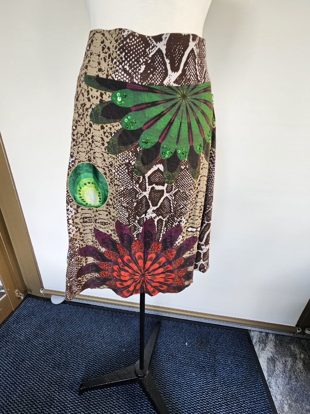Desigual Gonne: Desigual Rock – Nuovo (secondo la descrizione) da Hochdorf venduto da Berry005 4