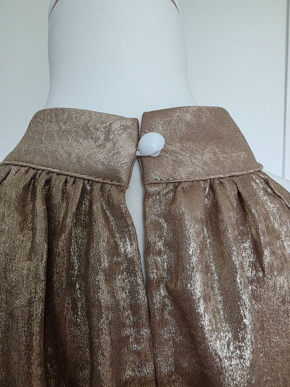 Vestiti: Minikleid gold – Usato da Altstätten SG venduto da Calendula-7 4