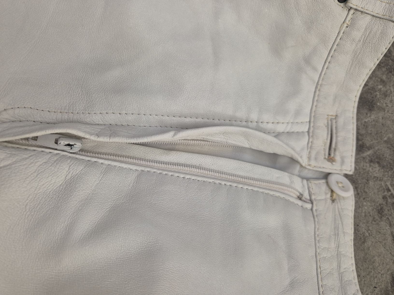 Jeans: Weisse schöne Lederhose, Grösse 40 – Usato da Bern venduto da nan_cqg8 4