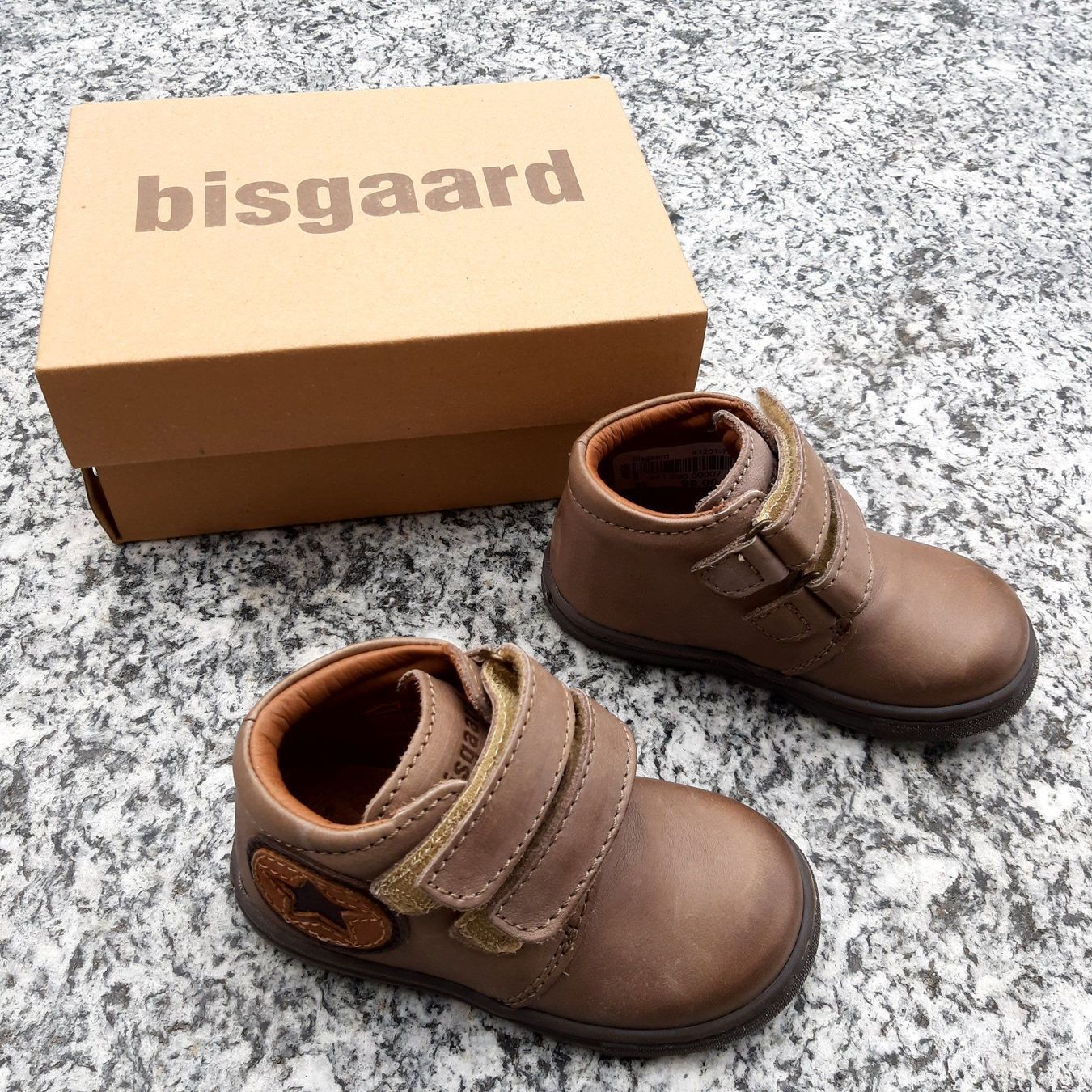 Bisgaard Scarpe per ragazzi: Chaussures à scratch Bisgaard - Lauflernschuhe Bisgaard – Nuovo e nell'imballaggio originale da Les Vérines venduto da Niebla59 1