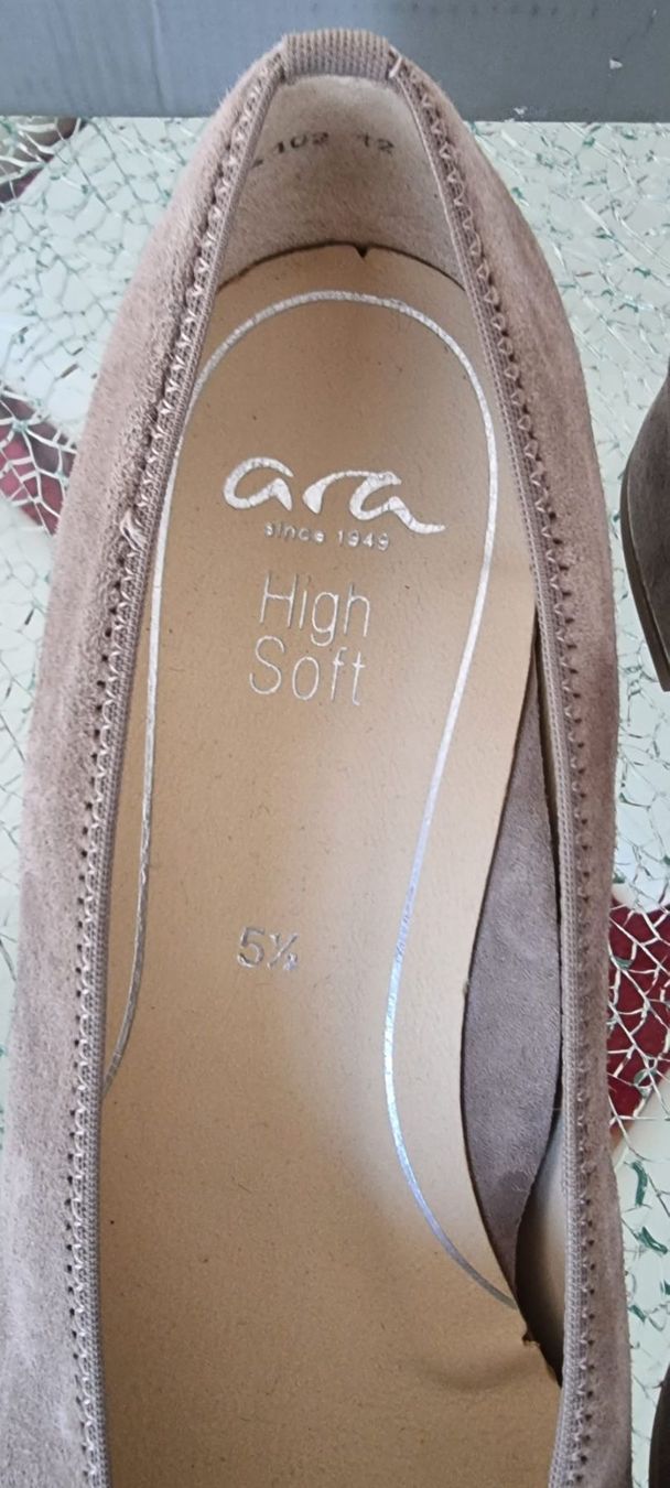 Chaussures femmes: Ara Gr. 38 – Neuf avec emballage d'origine à Luzern par Reni025 7
