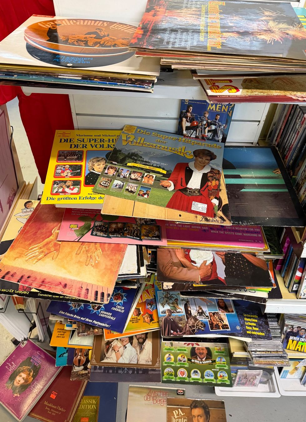 Dischi in vinile: LP SAMLUNG - 50 Stück für 150.- – Usato da Interlaken venduto da Skandalpreis 1