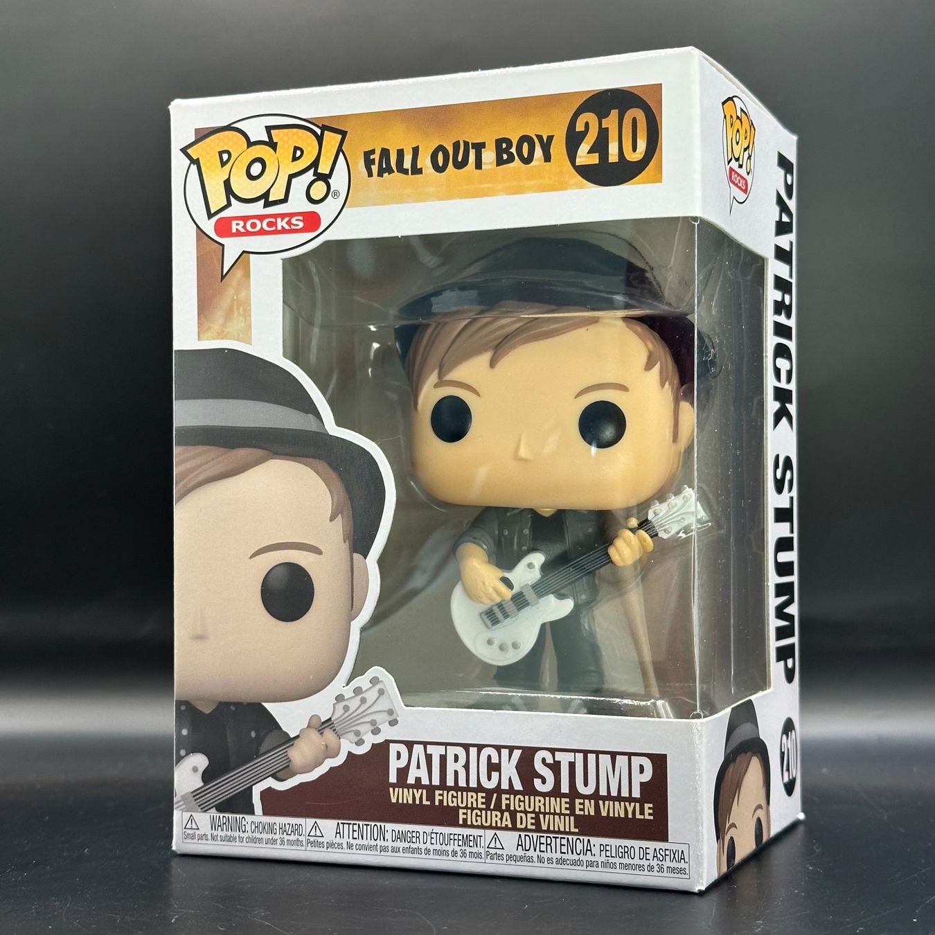 Funko Statuette: Funko Pop! Fall out Boy Patrick Stump 210 – Usato da Düdingen venduto da Nerdworld