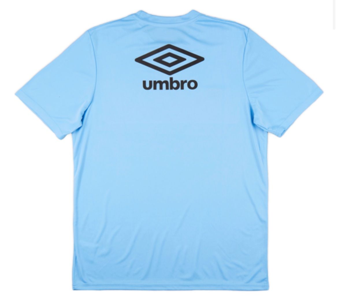 Umbro Leibchen & Hosen: Fc Girona Trikot Umbro Training – Gebraucht aus Winterthur von LaBodega 1