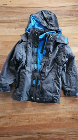 Winterjacke für Kinder 3 in 1, Grösse 122 top!