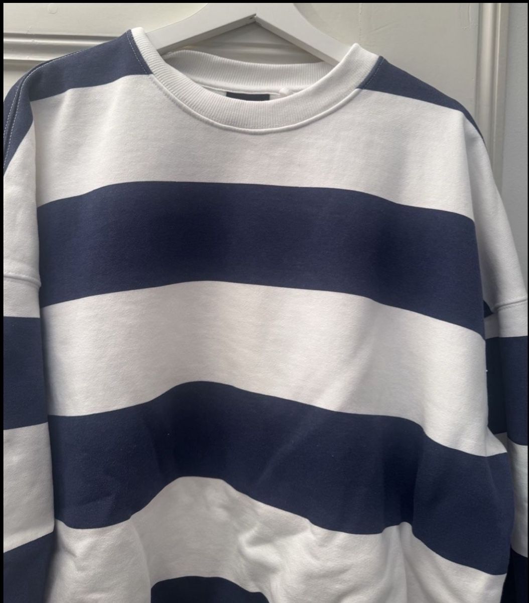 Pull&Bear Pullover & Sweatshirts: Pull&Bear Sweatshirt gestreift Blau Weiß Gr. L Neu. – Neu (gemäss Beschreibung) aus Zürich von ber_78xz