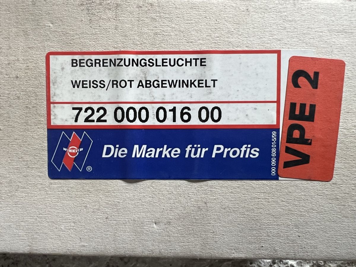 Tutti i ricambio: Begrenzungsleuchte / Positionslampe LKW – Nuovo (secondo la descrizione) da Rickenbach SO venduto da Ikognito 2