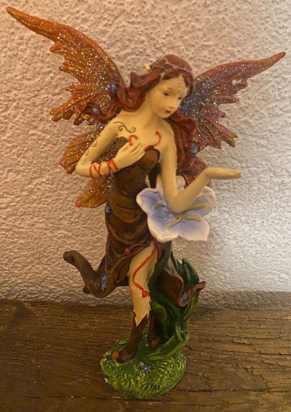 Statuette: Elfe 18cm - Neu – Nuovo e nell'imballaggio originale da Zäziwil venduto da Emlea 3