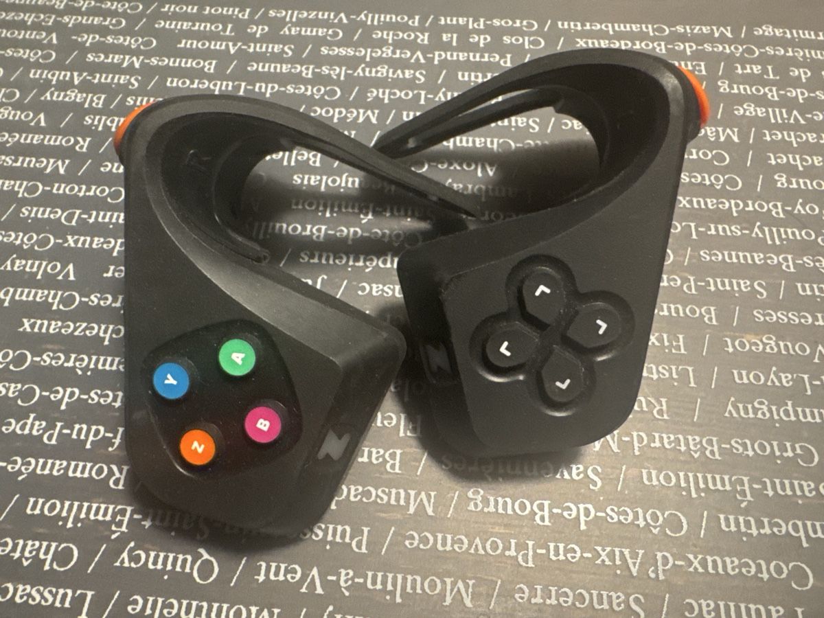 Zwift Hometrainer: Zwift Play Controller – Usato da Baar venduto da Gromi