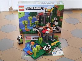 Lego Minecraft La Garderie des Pandas