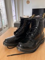 Dr Martens noir laqué 