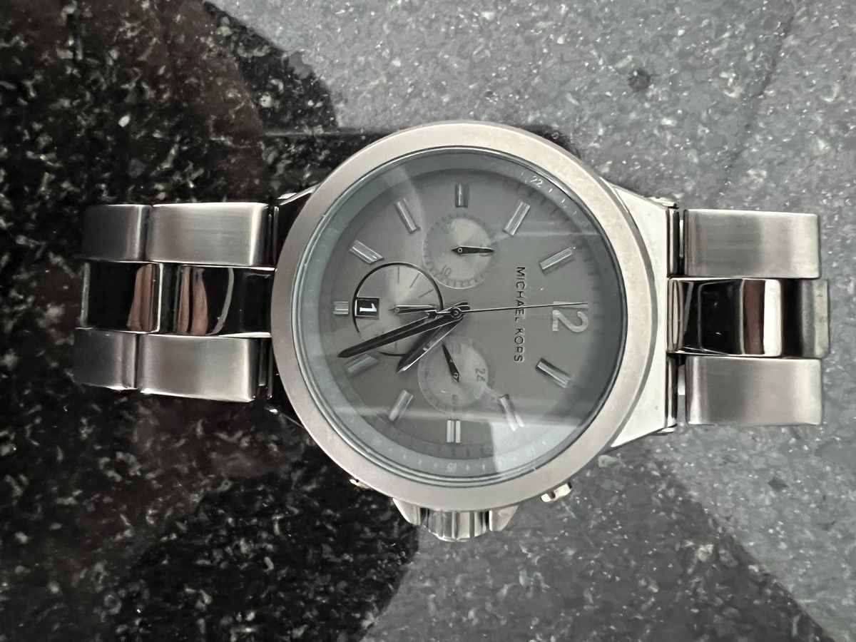 Michael Kors Orologi: MICHAEL KORS Herrenuhr aus der Dylan-Serie – Usato da Obfelden venduto da Moscheli 8