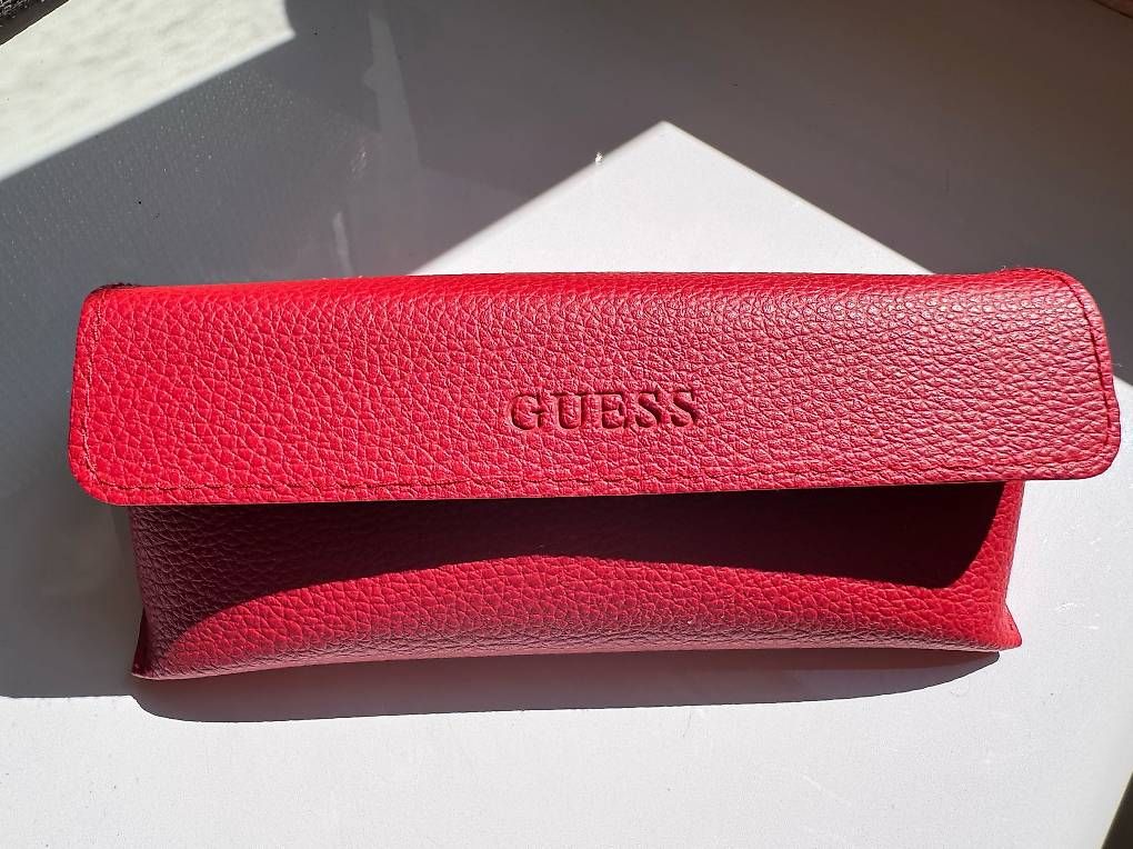 Guess Occhiali & Lenti: Occhiali da sole GUESS – Nuovo (secondo la descrizione) da Pregassona venduto da Isapam 4