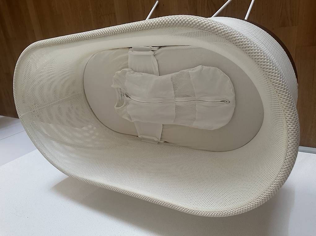 Happy Lits: SNOO Smart Sleeper Babybett – D'occasion à Meggen par Kamera_Co 2
