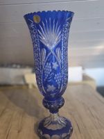 Vase en cristal bleu cobalt, taillé main "Les Grands Ducs"