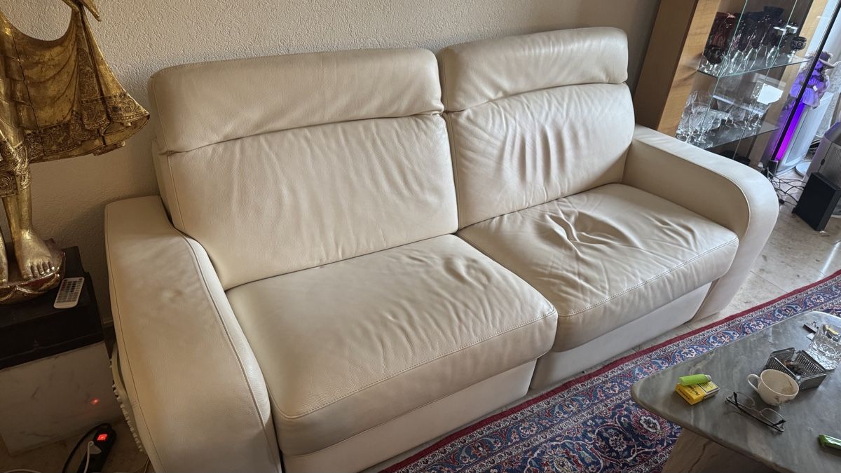 Sofas: Sofa weiss 2 teilig – D'occasion à Winkel par Gearhead.1 3