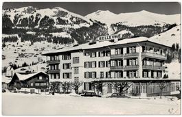 Lenk, Hotel Bellevue, Oldtimer, Fam. S. Perollaz, um 1950
