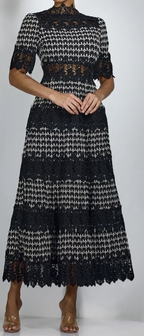 Vestiti: Kleid aus Spitzen – Nuovo e nell'imballaggio originale da Affoltern am Albis venduto da Ebruli89