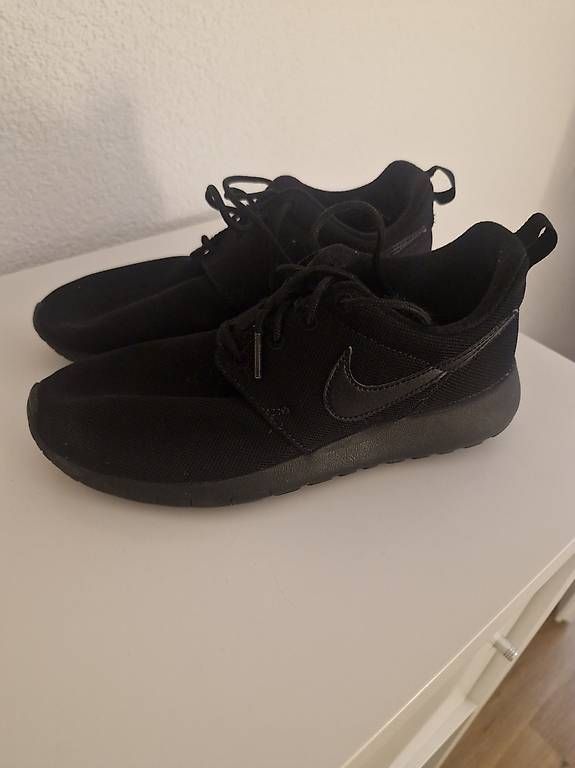 Nike Scarpe da donna: Nike Schuhe – Nuovo (secondo la descrizione) da Gerzensee venduto da Biigsmile