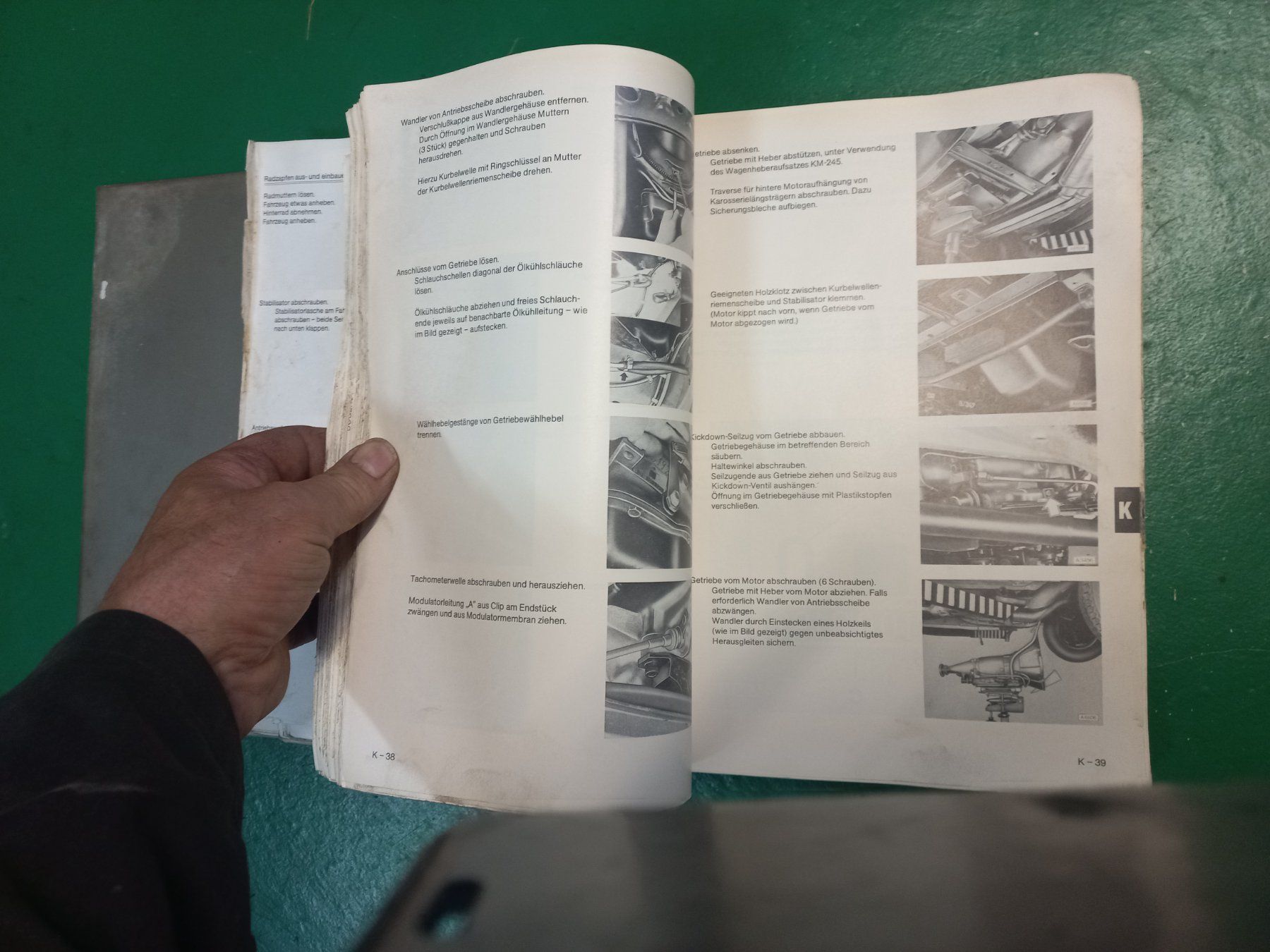 Opel Documenti: Original Oldtimer Werkstatthandbuch GM OPEL Senator / Monza – Usato da Dulliken venduto da classiclerchdulliken 4
