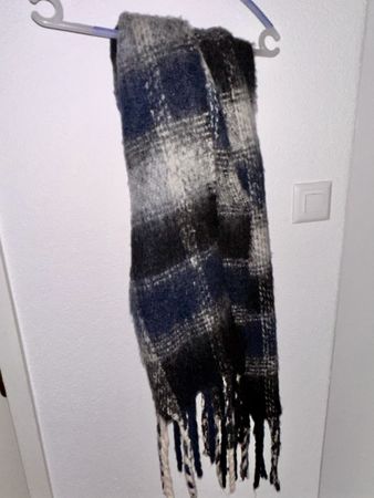 Strickschal blau weiss karriert WIE NEU